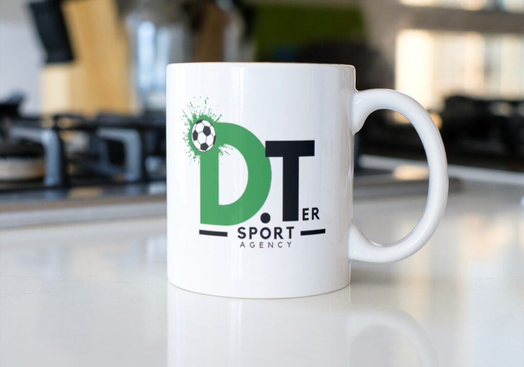 Tasse dans les bureau de DTer sport agency